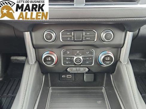 Used 2023 GMC Yukon XL SLE w/ Max Trailering Package AWD/4WD image 18