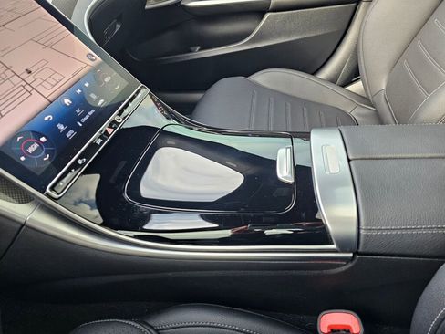 Used 2024 Mercedes-Benz C 300 C 300 4MATIC w/ Pinnacle Trim Package image 30