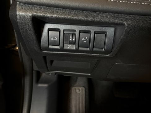 Used 2021 Subaru Outback Limited w/ Popular Package #2 image 16