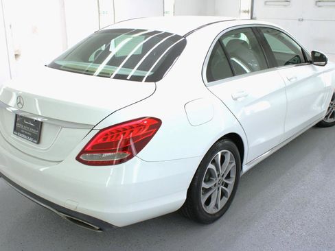 Used 2017 Mercedes-Benz C 300 Sedan image 27