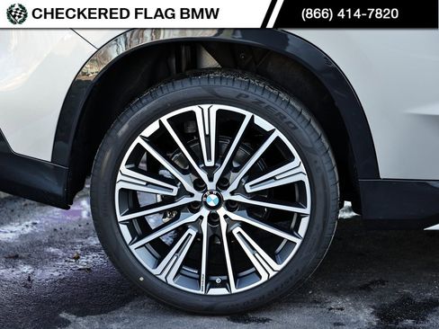 Certified 2025 BMW X1 xDrive28i w/ Technology Package image 6