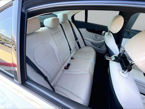 Used 2021 Mercedes-Benz C 300 Sedan image 19
