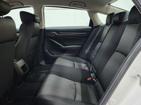 Used 2021 Honda Accord LX image 17