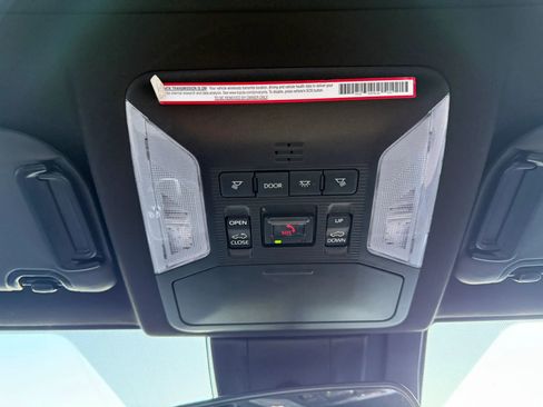 Used 2024 Toyota RAV4 SE w/ Convenience Package image 47