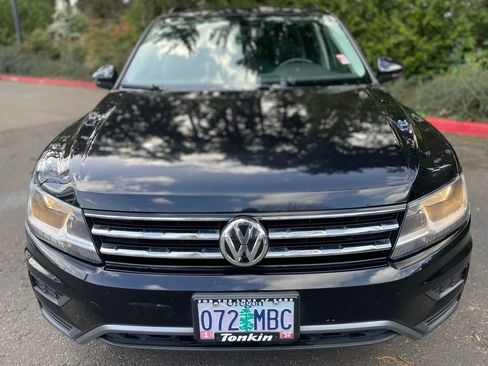 Used 2019 Volkswagen Tiguan SE image 9
