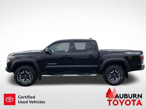 Used 2023 Toyota Tacoma TRD Off-Road AWD/4WD image 5