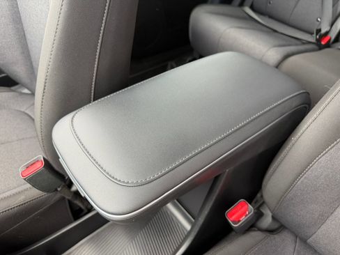 Used 2024 Hyundai Ioniq 5 SE image 28