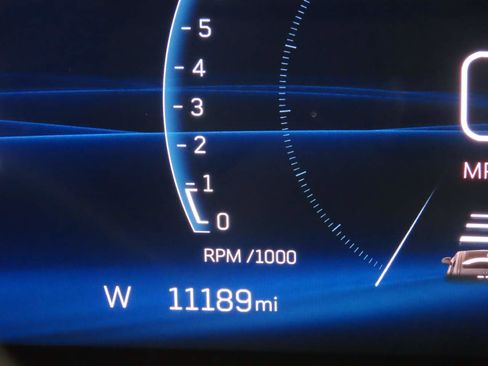 Used 2025 Cadillac CT5 Sport image 10