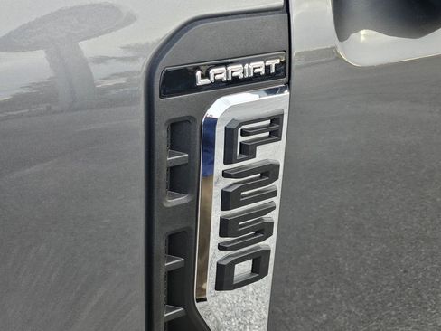 New 2026 Ford F250 Lariat w/ Chrome Package image 31