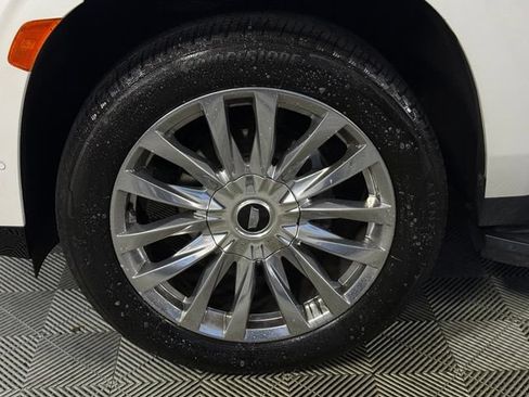 Used 2021 Cadillac Escalade Sport w/ Driver Assist Tech Package AWD/4WD image 15