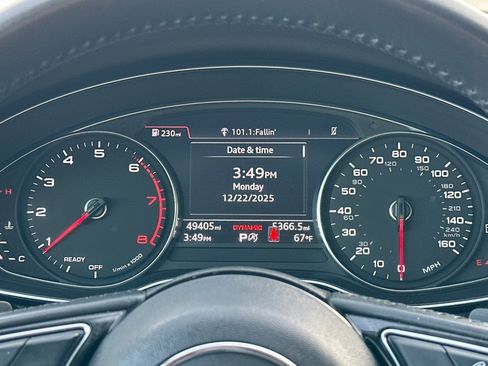 Used 2019 Audi A4 2.0T Premium image 22