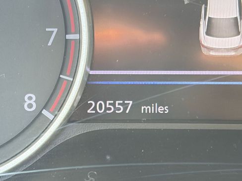 Used 2025 Nissan Sentra SV FWD image 38