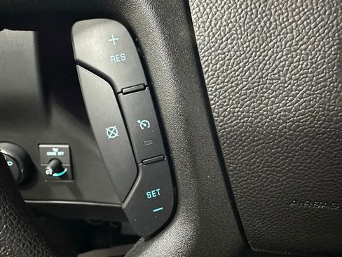 Used 2025 Chevrolet Express 3500 LT w/ LT Preferred Equipment Group image 20