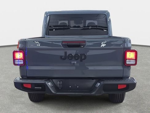 New 2026 Jeep Gladiator Sport image 6