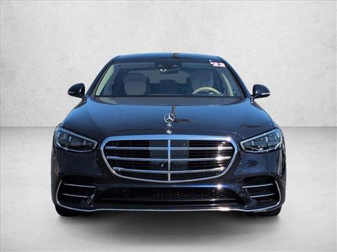 Used 2022 Mercedes-Benz S 580 S 580 image 2