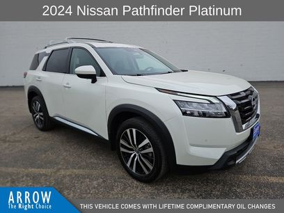 Used 2024 Nissan Pathfinder Platinum w/ Cargo Package