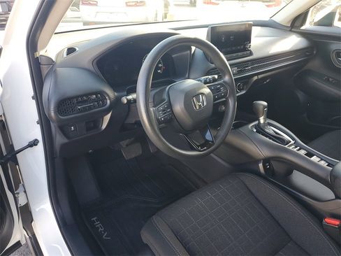 Used 2024 Honda HR-V LX image 15