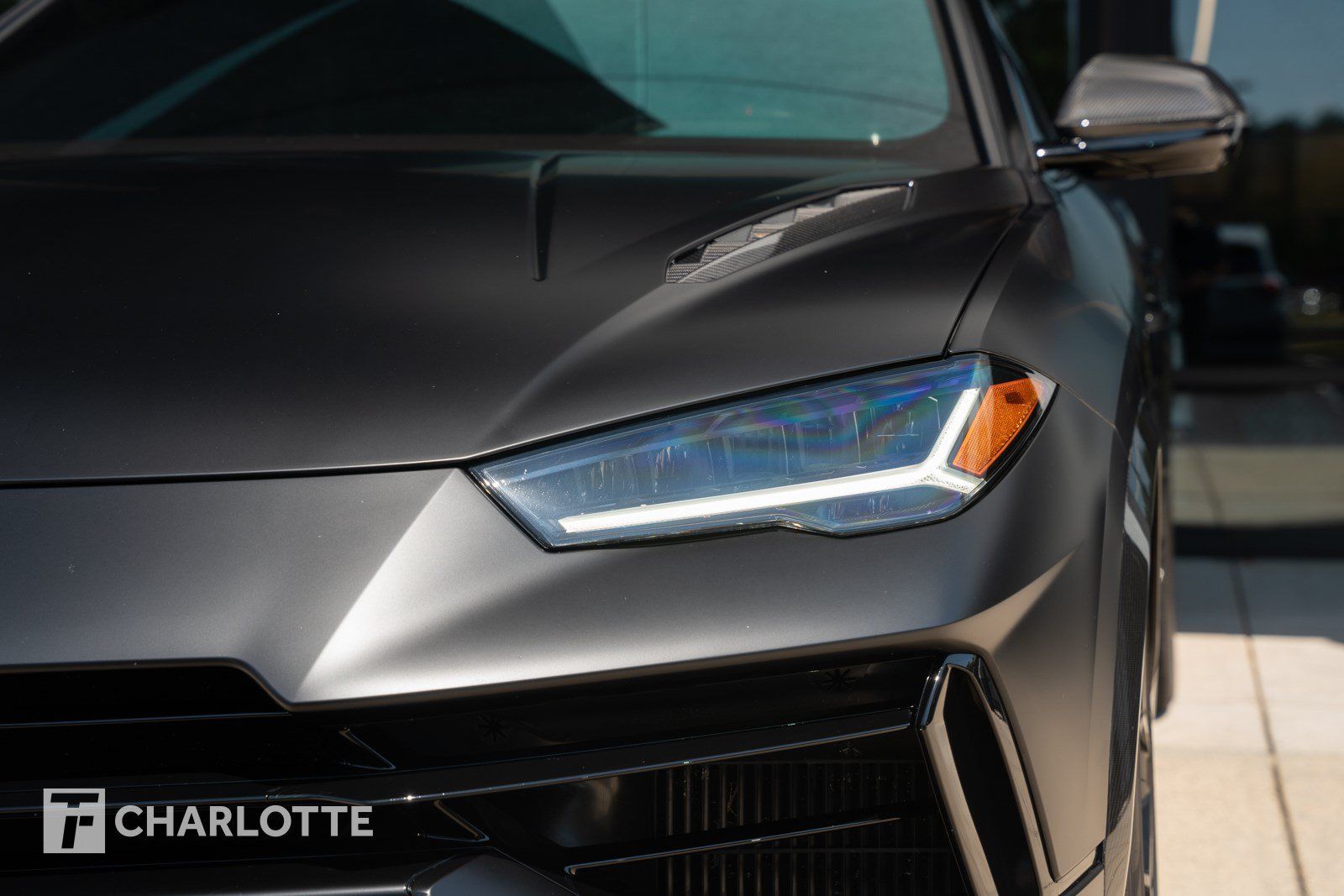 Used 2023 Lamborghini Urus Performante AWD/4WD image 7