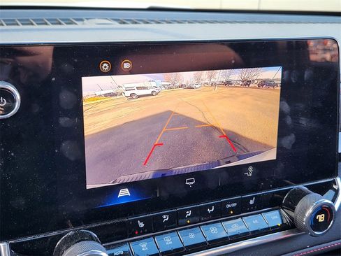 Used 2023 Chevrolet Colorado Z71 w/ Z71 Convenience Package 2 image 20