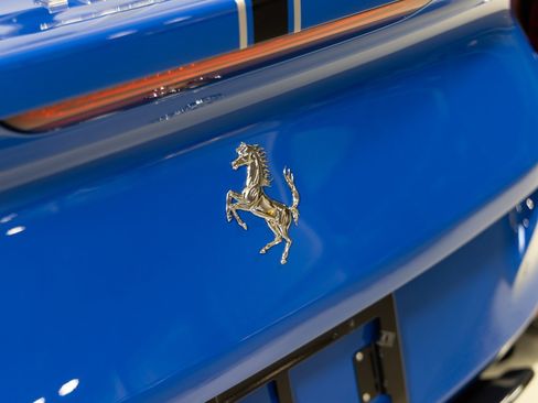 Certified 2022 Ferrari 812 GTS RWD image 39
