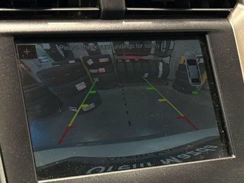 Used 2017 Ford Fusion SE w/ Fusion SE Technology Package FWD image 21