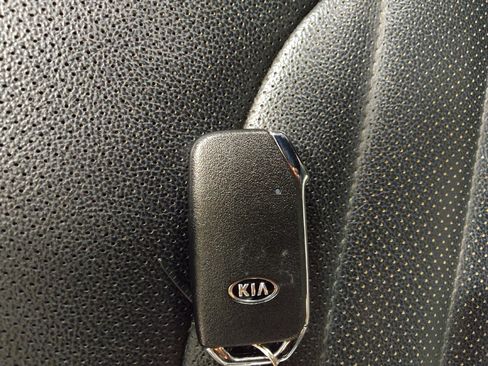Used 2021 Kia Forte GT w/ GT2 Package FWD image 32
