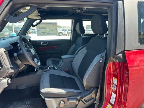 New 2026 Ford Bronco 2-Door w/ Sasquatch Package AWD/4WD image 10
