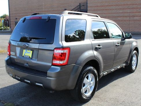 Used 2010 Ford Escape XLT FWD image 4