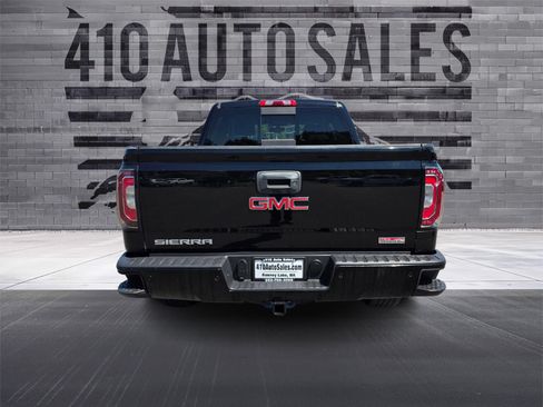 Used 2016 GMC Sierra 1500 SLT w/ All-Terrain Package AWD/4WD image 4
