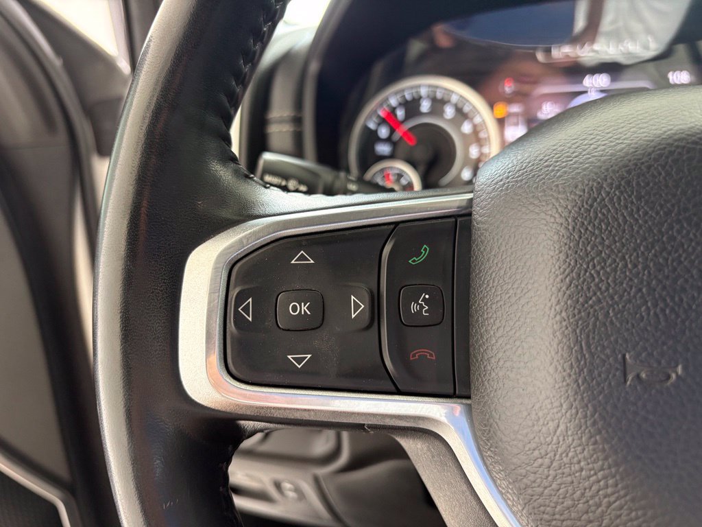 Used 2023 RAM 1500 Laramie AWD/4WD image 4