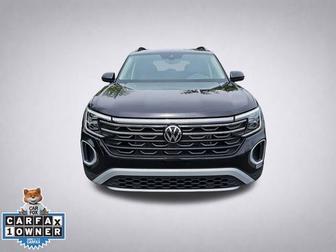 Used 2024 Volkswagen Atlas Peak Edition SEL AWD/4WD image 9