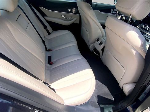 Used 2023 Mercedes-Benz E 350 Sedan image 20