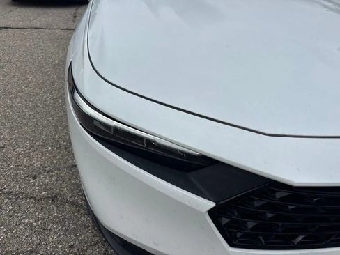 Certified 2023 Honda Accord Sport image 3