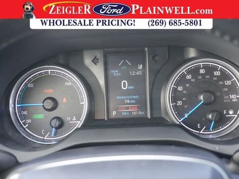 Used 2022 Toyota Venza LE image 26