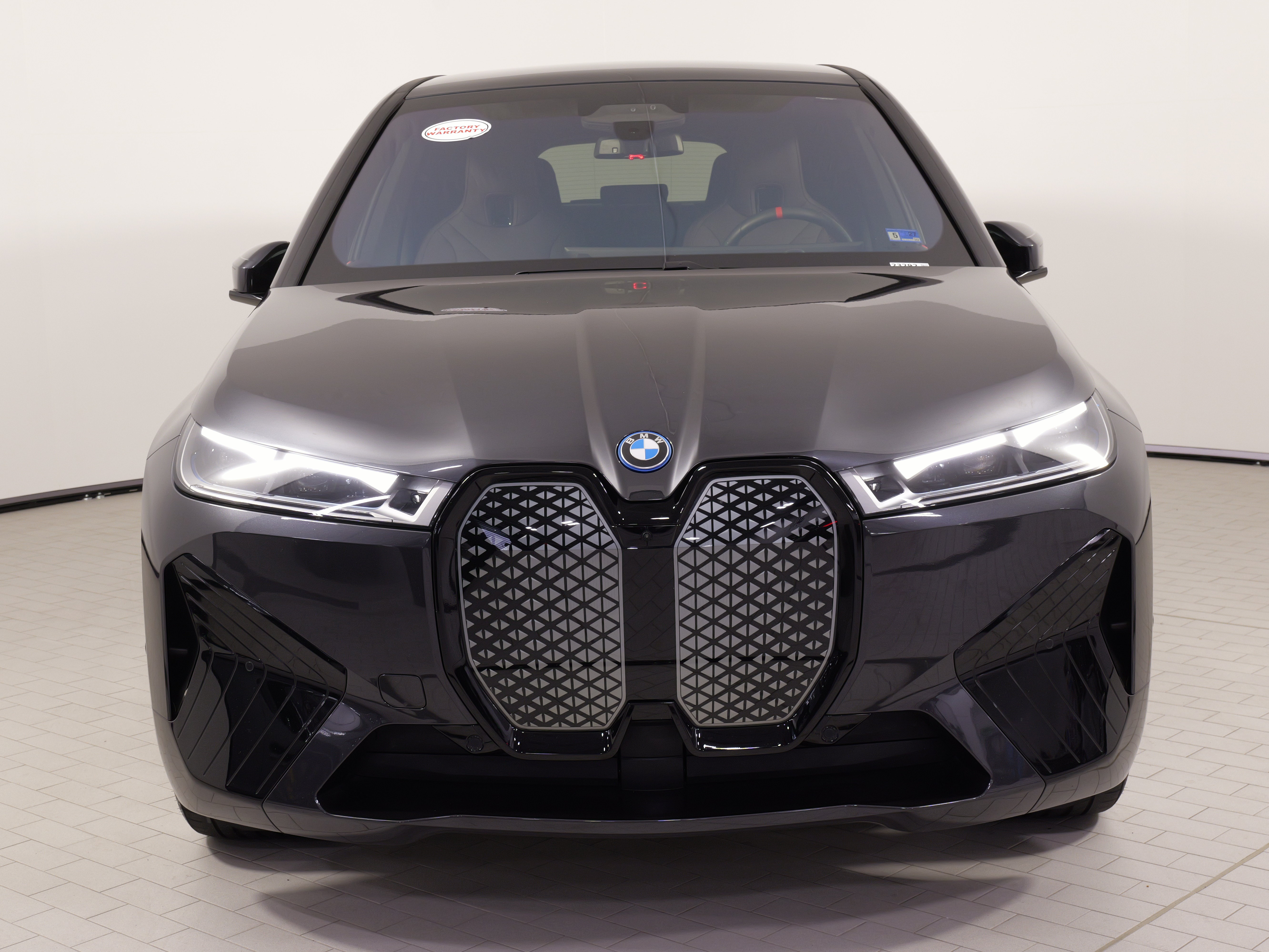 Used 2025 BMW iX M60 AWD/4WD image 5