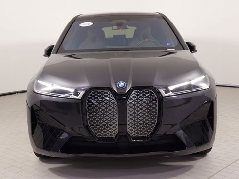 Used 2025 BMW iX M60 AWD/4WD image 5