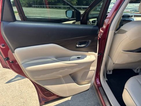 Used 2019 Nissan Murano Platinum FWD image 13