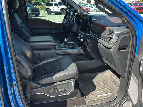 Used 2021 Ford F150 Lariat w/ Equipment Group 502A High AWD/4WD image 18