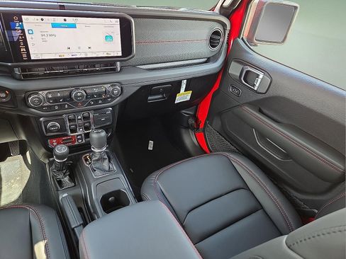 New 2026 Jeep Wrangler Unlimited Rubicon AWD/4WD image 12