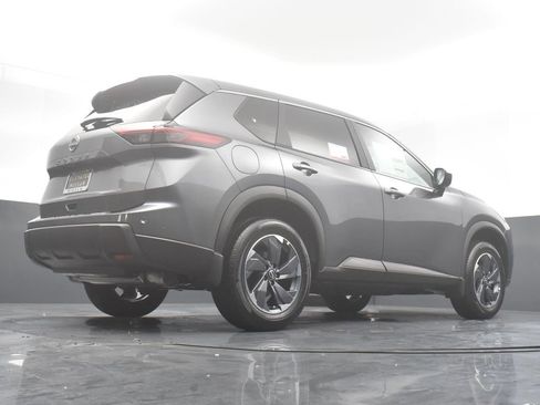 New 2026 Nissan Rogue SV image 28