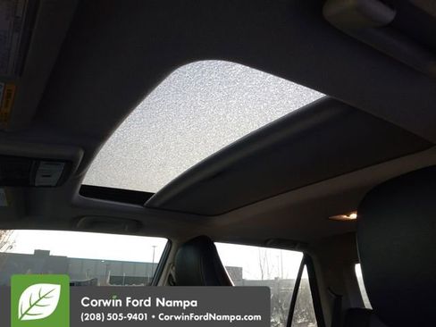 Used 2021 Toyota 4Runner SR5 Premium image 23