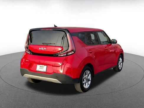 Used 2025 Kia Soul LX w/ LX Technology Package image 14