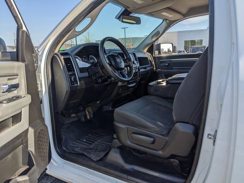Used 2019 RAM 1500 Tradesman w/ Power & Remote Entry Group image 28