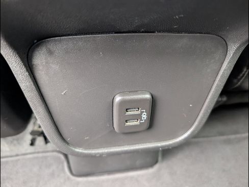 Used 2022 GMC Terrain SLE w/ Driver Convenience Package FWD image 21