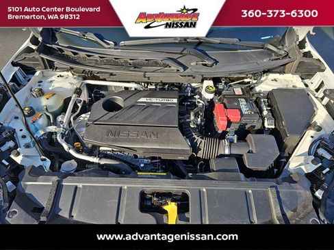 Used 2024 Nissan Rogue SV image 28