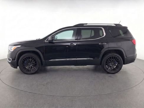 Used 2018 GMC Acadia Denali w/ Technology Package FWD image 8