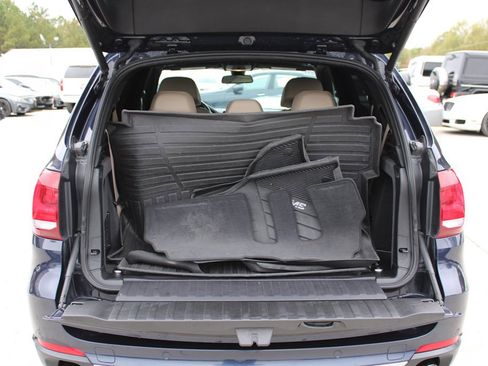Used 2017 BMW X5 xDrive35d image 39