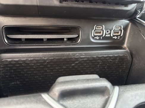 Used 2023 RAM 1500 Big Horn AWD/4WD image 27