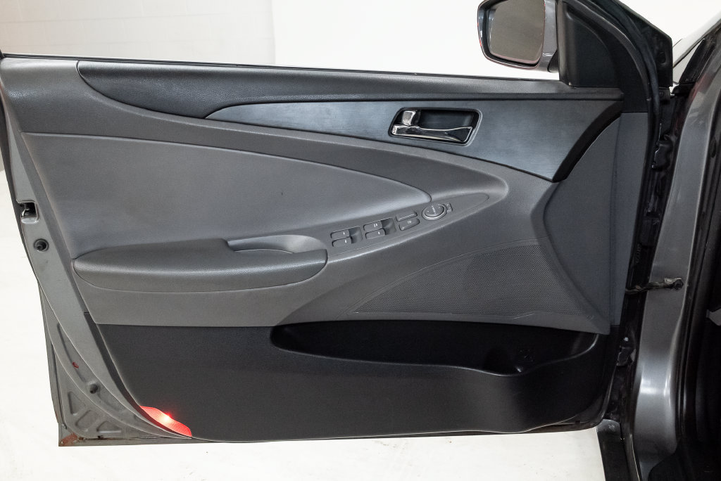 Used 2011 Hyundai Sonata GLS w/ Popular Equipment Pkg 2 FWD image 8