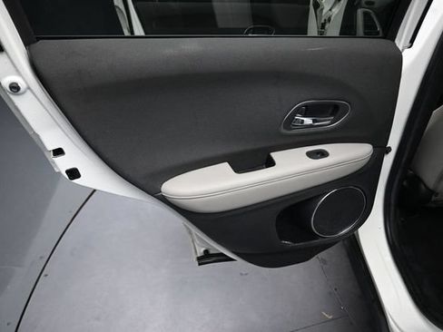 Used 2020 Honda HR-V EX image 18